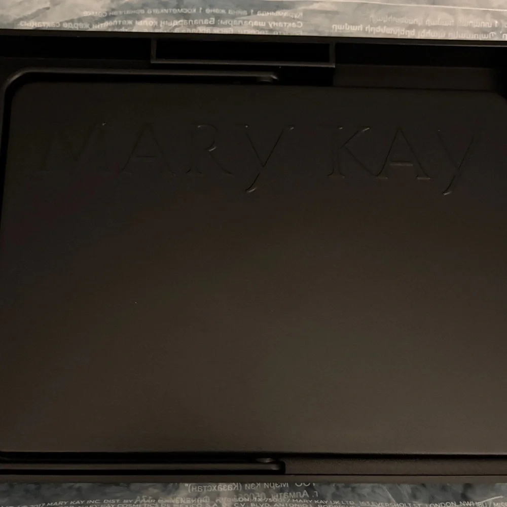 Mary Kay Black Mirror Stand with Mesh Bag